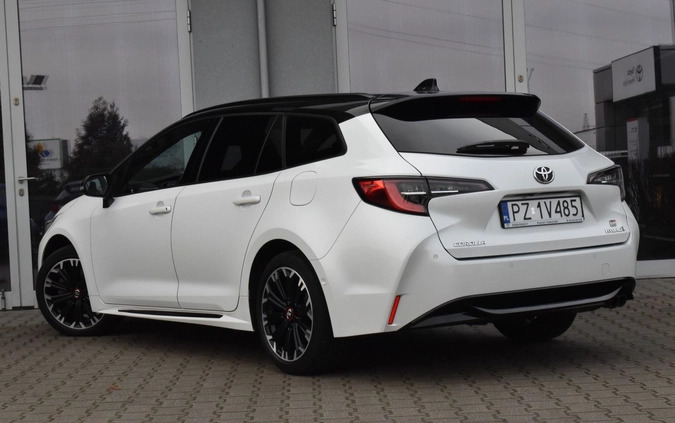 Toyota Corolla cena 139900 przebieg: 32600, rok produkcji 2022 z Olszyna małe 301